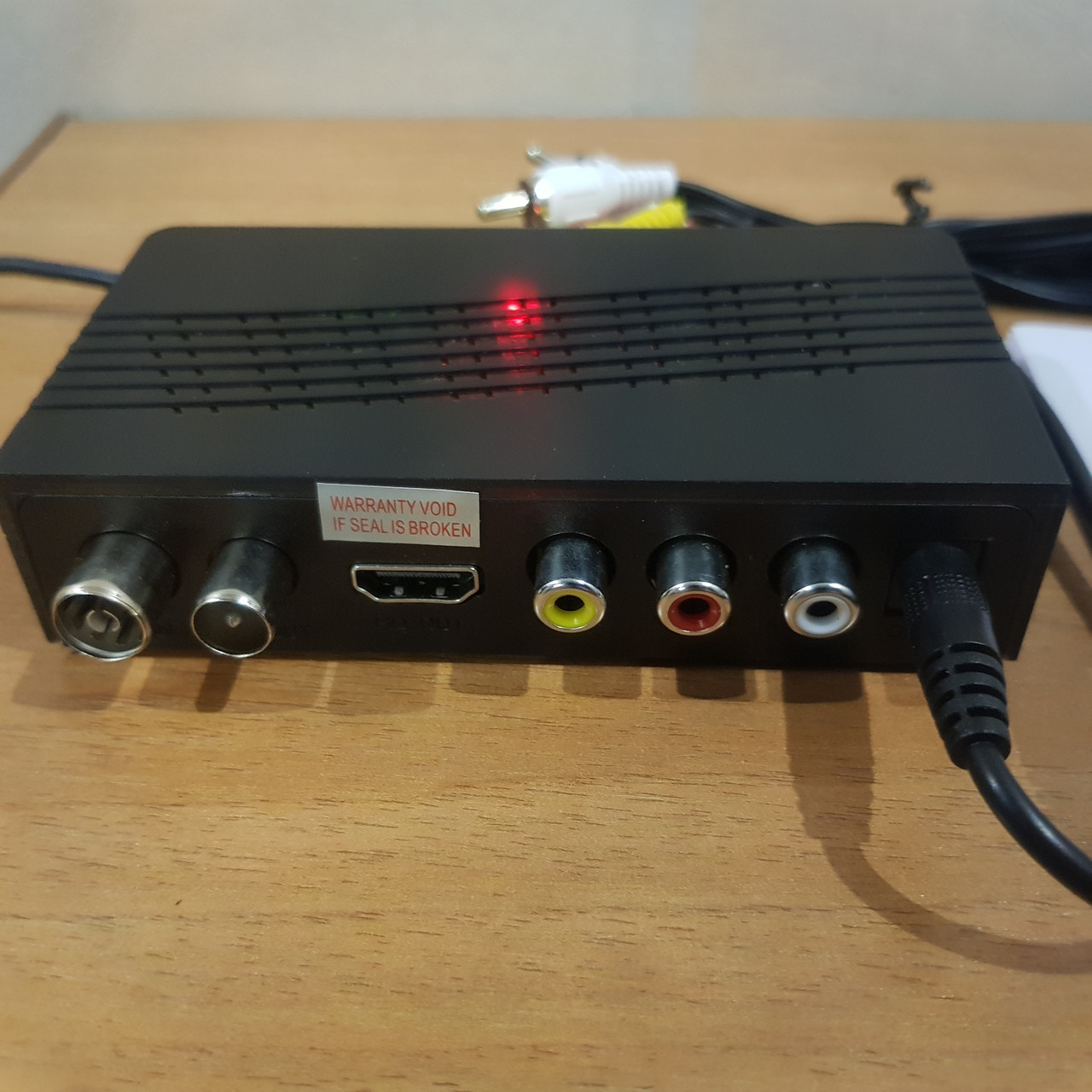 Тюнер T2 приставка с просмотром YouTube IPTV WiFi HDMI USB MEGOGO
