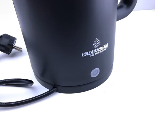 Электрочайник Crownberg CB-2845 дисковый 1.8л 1800Вт Черный