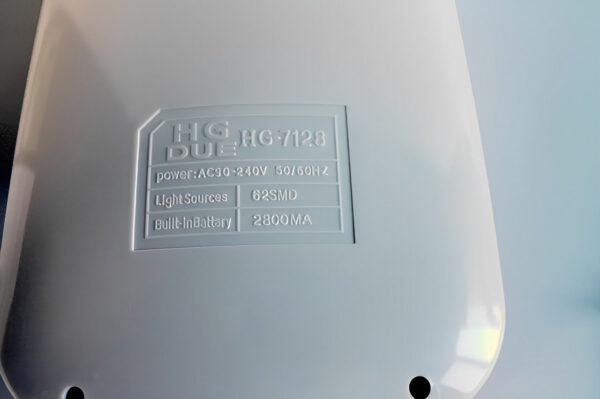 Аккумуляторный фонарь HG-7128 2800mAh