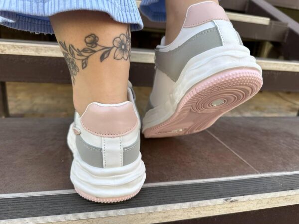Женские кроссовки Ailaifa8823-grey Бело-серые