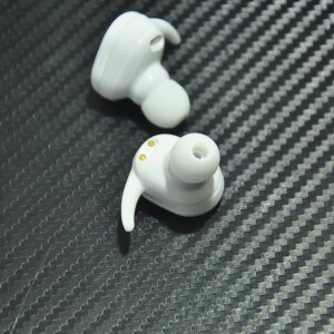 Беспроводные наушники TWS 4 White с насыщенным и мощным звучанием