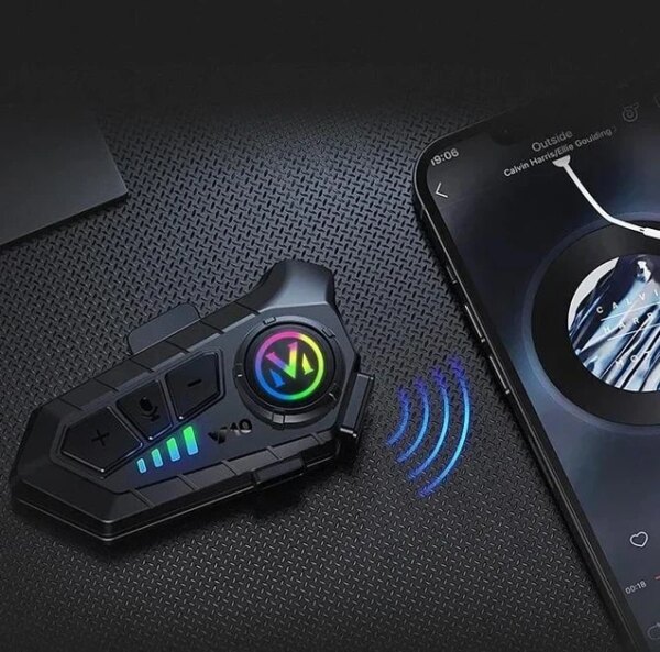 Беспроводная мотогарнитура Y10 на шлем с мягким микрофоном и Bluetooth 5.3 + аксессуары, черная