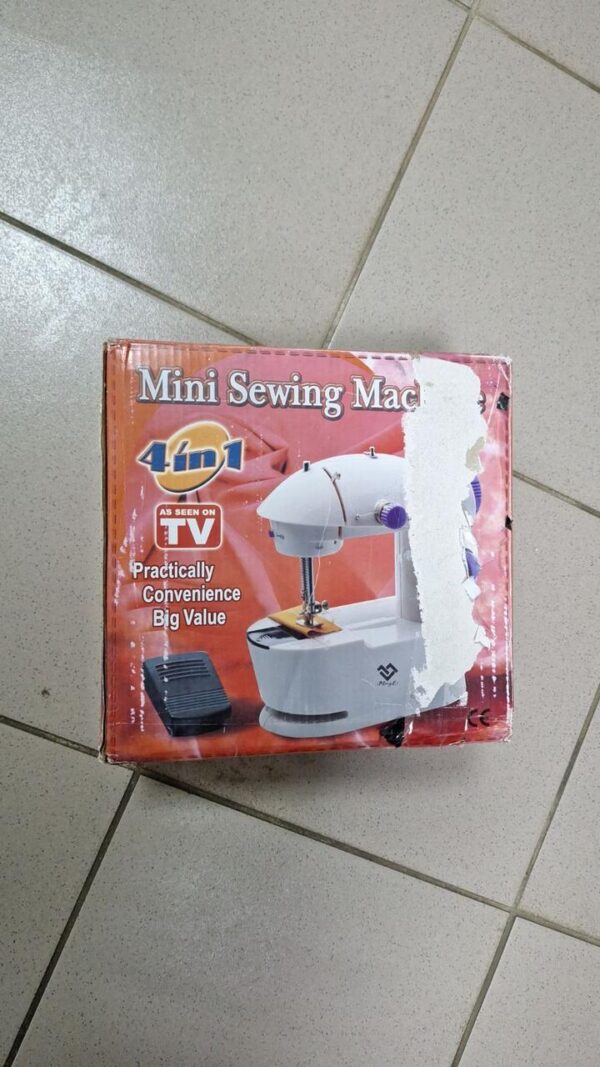 УЦЕНКА! Швейная мини машинка 4 в 1 Mini Sewing Machine SM201 (Плохая упаковка 2789)