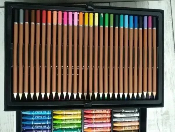 УЦЕНКА! Набор для рисования в алюминиевом чемодане Единорог 145 предметов, Розовый (Плохая упаковка 3237)