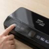 Вакуумный упаковщик для продуктов 200Вт с LED-подсветкой и рулоном пакетов, Zepline ZP-00373 / Кухонный вакууматор для мяса