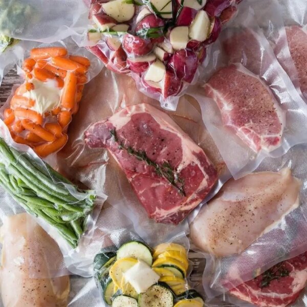 Кухонный вакуумный упаковщик + Пакеты, от сети, 120Вт, Capper LY-652 / Бытовой вакууматор