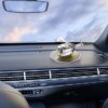 Автомобильный освежитель воздуха в виде вертолета с лопастями, вращающимися Vert02
