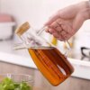 Стеклянный кувшин для масла и уксуса 650 мл с носиком, ручкой и деревянной крышкой, бутылка-дозатор для жидких продуктов