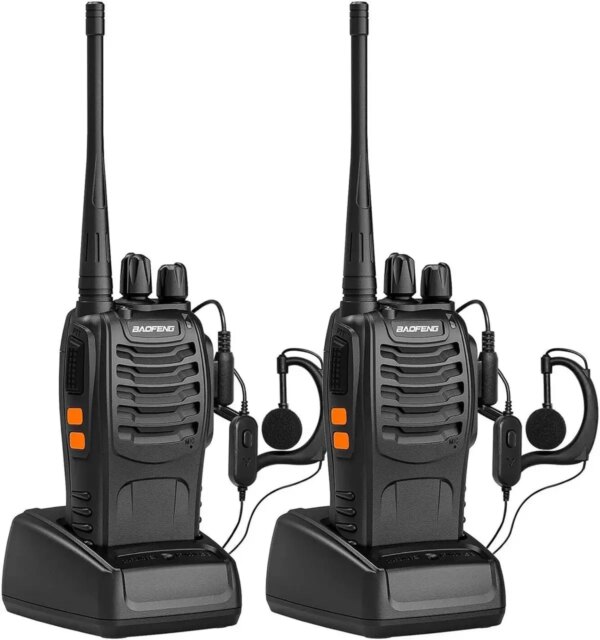 Комплект из двух раций Baofeng BF-888S на 16 каналов до 5 км, радиостанция на 2 двухдиапазонных рации на 1500 мАч со встроенным FM