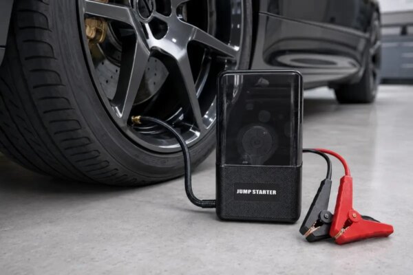 Пускозарядное устройство 965A 4в1 с компрессором 150 PSI Jump Starter 12В, Power Bank, LED фонарь