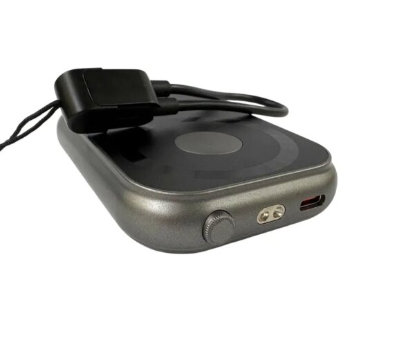 Внешний аккумулятор (power bank) 10000мАч PD 20Вт QC 22,5Вт 38Вт*ч 3 в 1 MagSafe TUGII Y04W